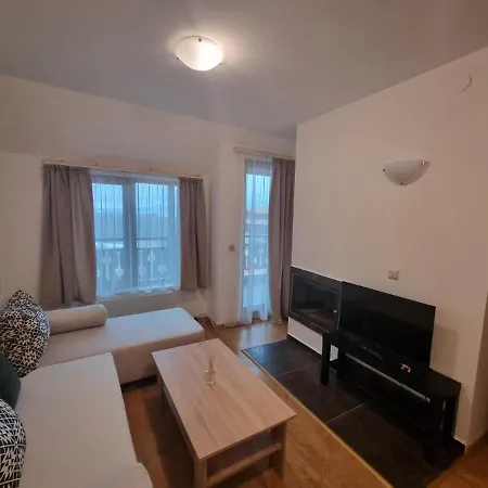 Apartment La Pierre