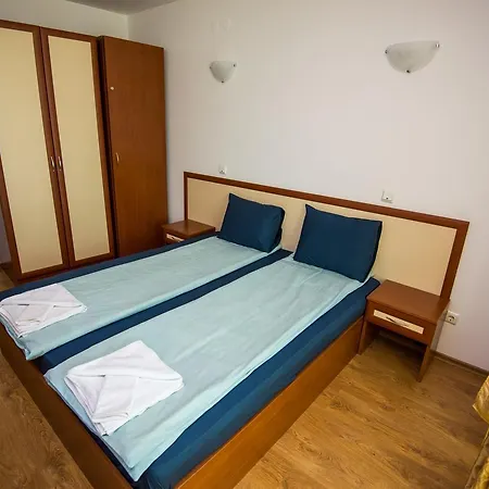 Apartment La Pierre